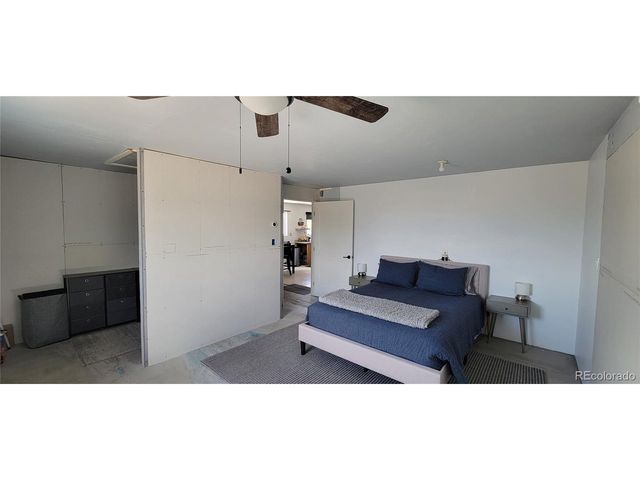 8246 Manitou Springs Rd, Blanca, CO 81123