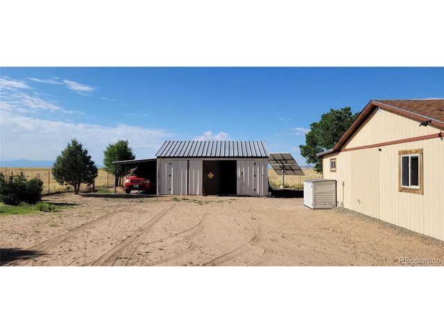 8246 Manitou Springs Rd, Blanca, CO 81123