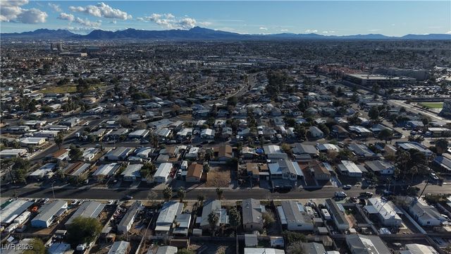 4731 Hildago Way, Las Vegas, NV 89121