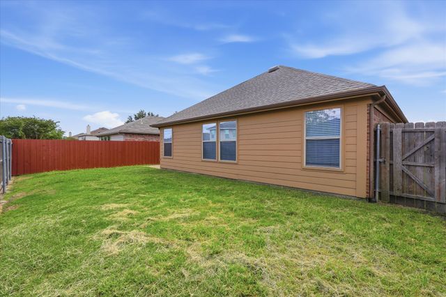506 Hackberry Drive, Fate, TX 75087