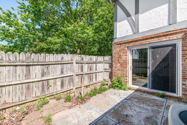 9848 Haven Court, Indianapolis, IN 46235