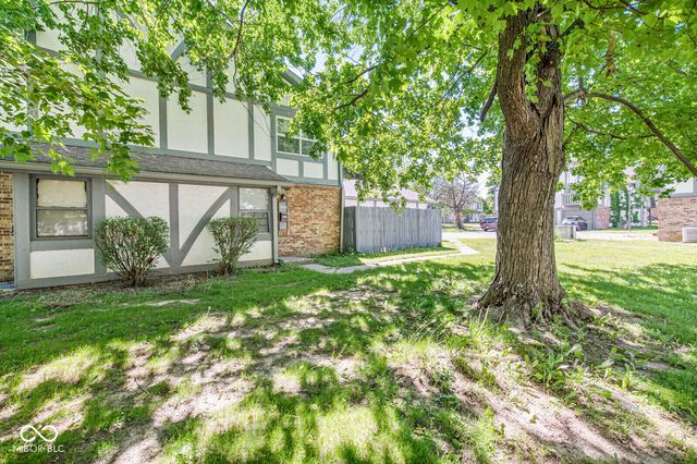 9848 Haven Court, Indianapolis, IN 46235