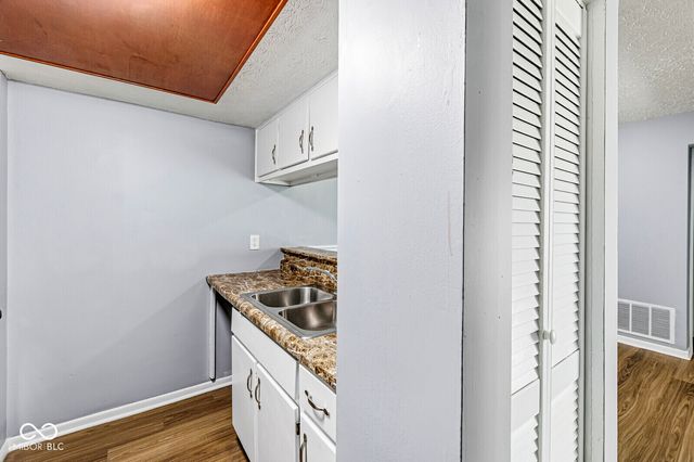 9848 Haven Court, Indianapolis, IN 46235