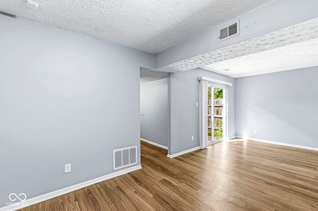 9848 Haven Court, Indianapolis, IN 46235