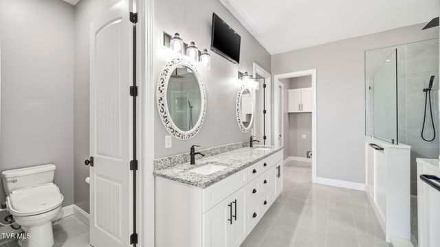 563 Pleasant Valley Road, Jonesborough, TN 37659