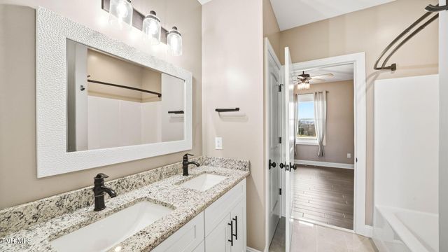 563 Pleasant Valley Road, Jonesborough, TN 37659