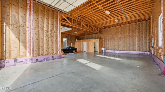 563 Pleasant Valley Road, Jonesborough, TN 37659