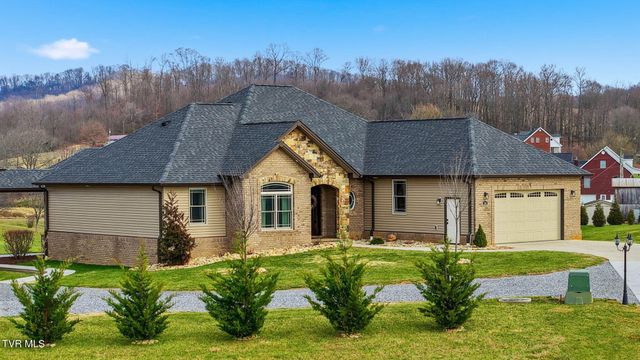 563 Pleasant Valley Road, Jonesborough, TN 37659