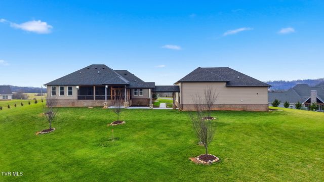 563 Pleasant Valley Road, Jonesborough, TN 37659