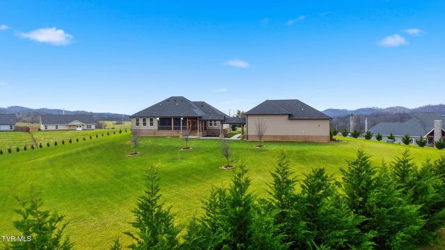 563 Pleasant Valley Road, Jonesborough, TN 37659