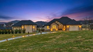 563 Pleasant Valley Road, Jonesborough, TN 37659