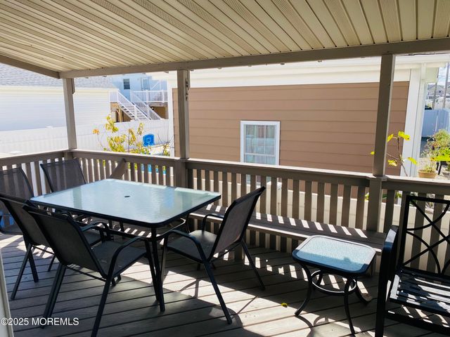 19 Diane Lane, Ortley Beach, NJ 08751