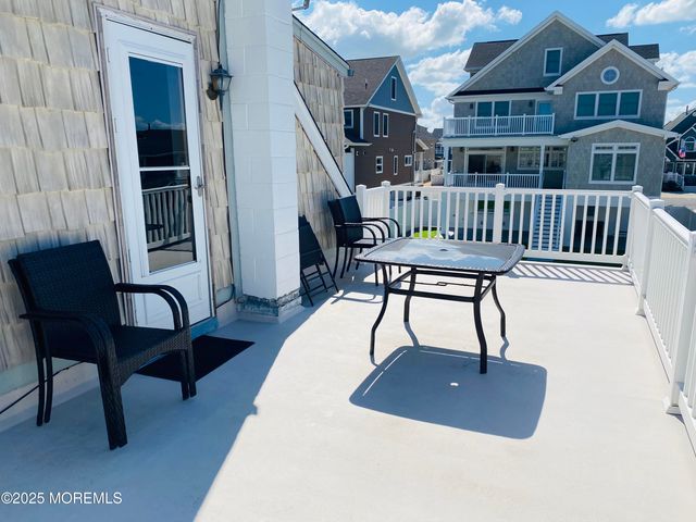 19 Diane Lane, Ortley Beach, NJ 08751