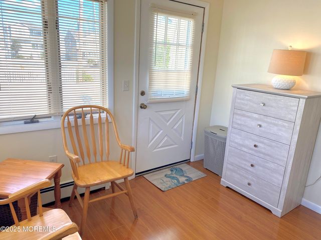 19 Diane Lane, Ortley Beach, NJ 08751