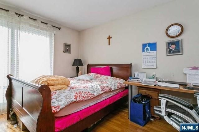 341B E Columbia B, Palisades Park, NJ 07650