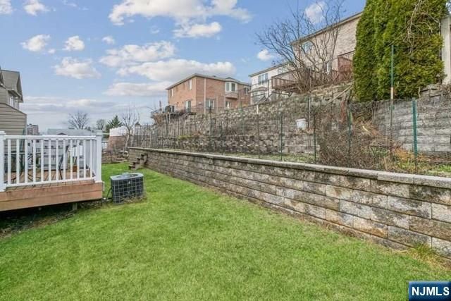 341B E Columbia B, Palisades Park, NJ 07650