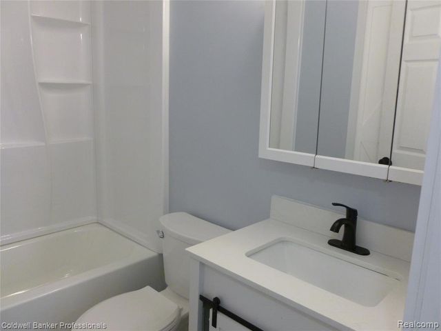 2908 Douglas Avenue, Flint, MI 48506