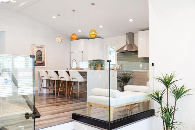 1470 Cornell Ave, Berkeley, CA 94702