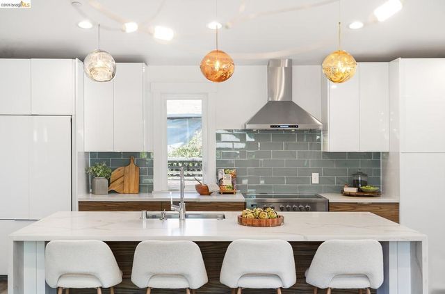 1470 Cornell Ave, Berkeley, CA 94702