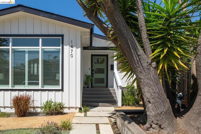 1470 Cornell Ave, Berkeley, CA 94702