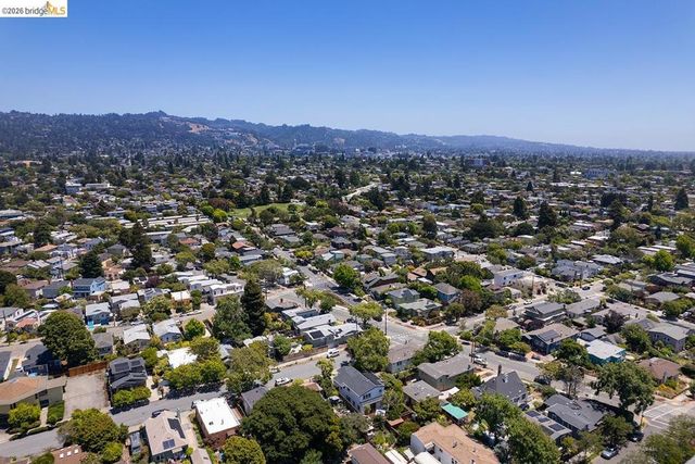 1470 Cornell Ave, Berkeley, CA 94702