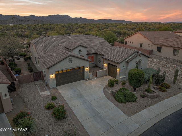 12561 N Wind Runner Parkway, Marana, AZ 85658