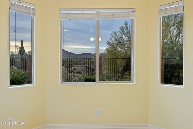 12561 N Wind Runner Parkway, Marana, AZ 85658