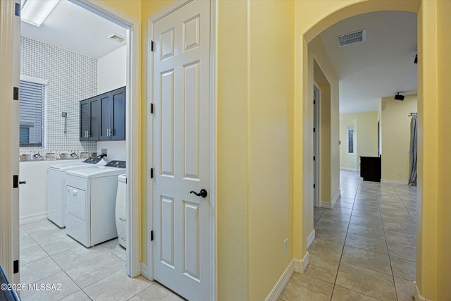 12561 N Wind Runner Parkway, Marana, AZ 85658