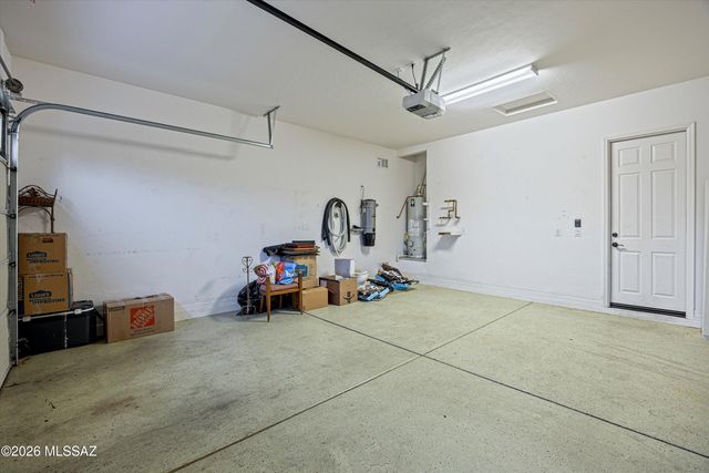 12561 N Wind Runner Parkway, Marana, AZ 85658