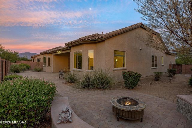 12561 N Wind Runner Parkway, Marana, AZ 85658