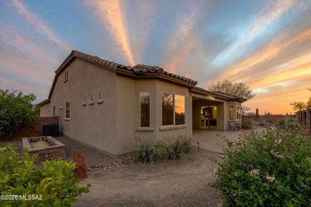 12561 N Wind Runner Parkway, Marana, AZ 85658