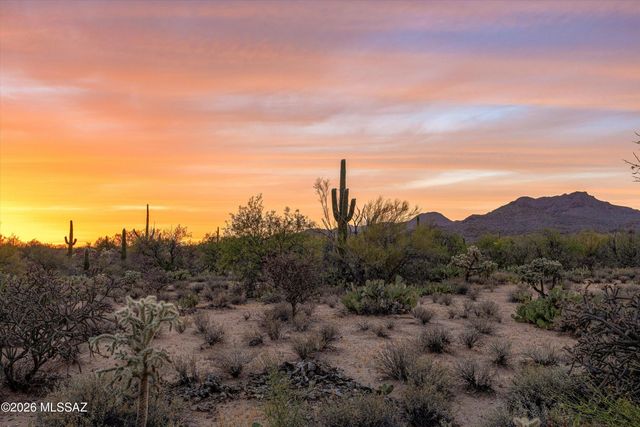 12561 N Wind Runner Parkway, Marana, AZ 85658