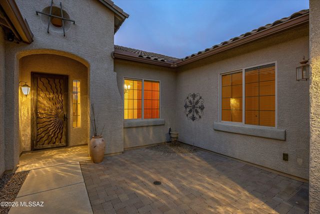 12561 N Wind Runner Parkway, Marana, AZ 85658