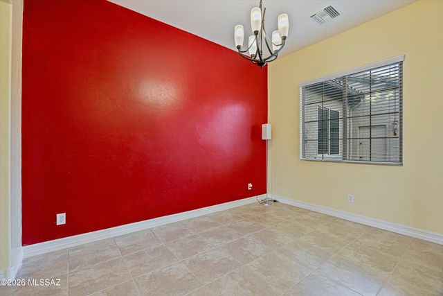 12561 N Wind Runner Parkway, Marana, AZ 85658