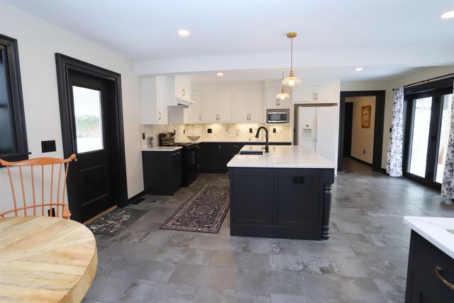 167 Main Street, Derby, VT 05830