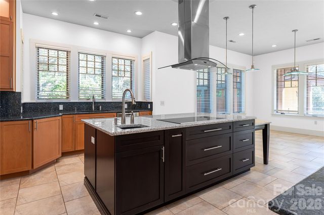 236 Racquet Club Road, Asheville, NC 28803