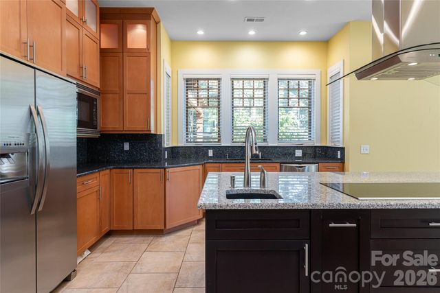 236 Racquet Club Road, Asheville, NC 28803