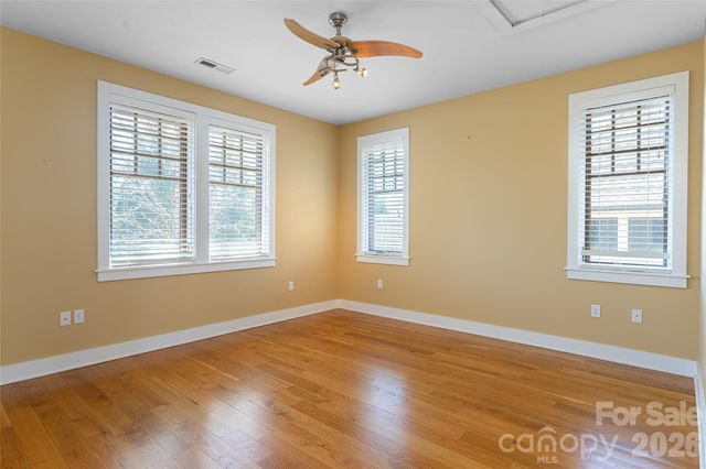 236 Racquet Club Road, Asheville, NC 28803