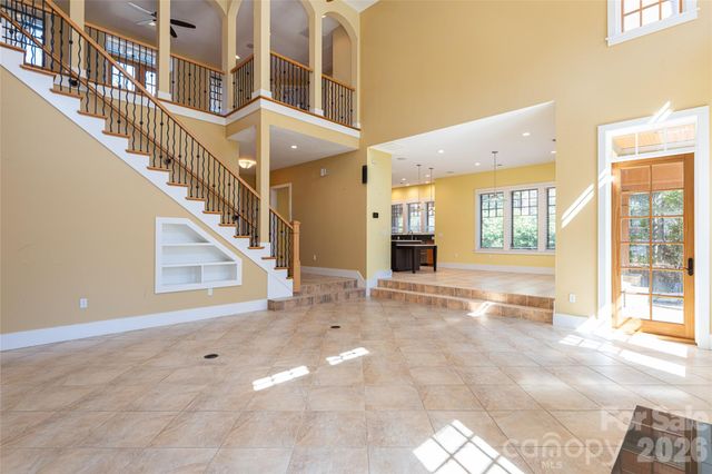 236 Racquet Club Road, Asheville, NC 28803