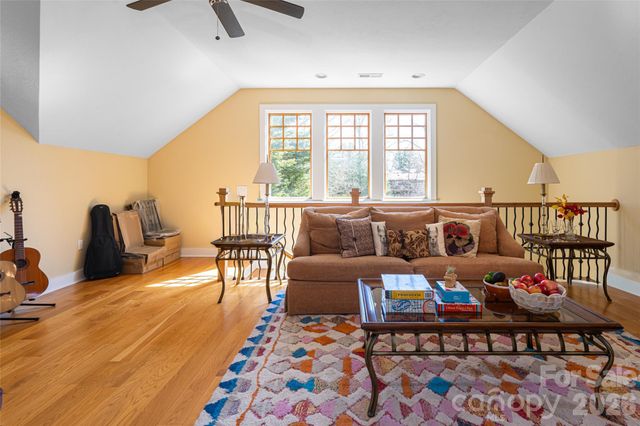 236 Racquet Club Road, Asheville, NC 28803