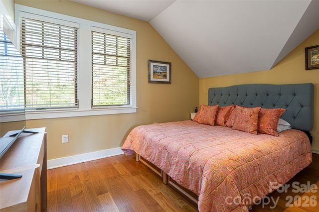 236 Racquet Club Road, Asheville, NC 28803