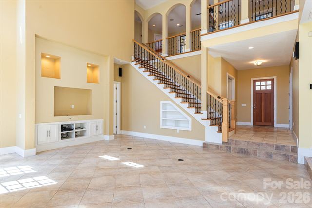 236 Racquet Club Road, Asheville, NC 28803