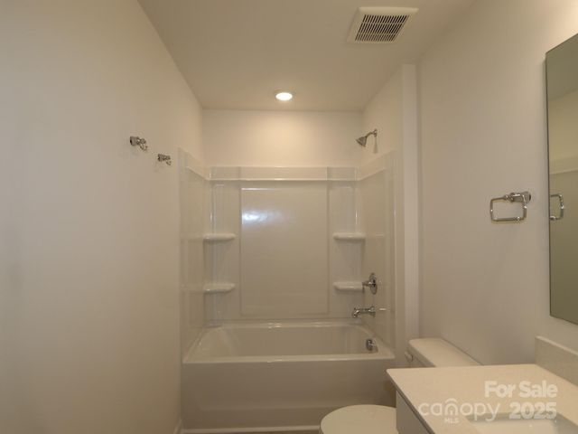 749 Lockhaven Drive NW, Concord, NC 28027