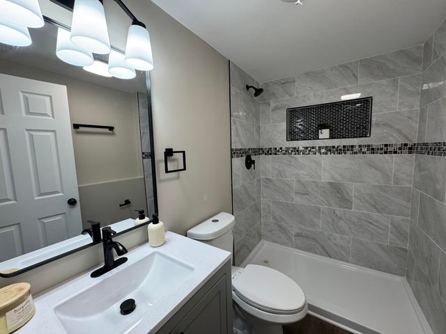 1531 Fran-lin Pkwy, Munster, IN 46321