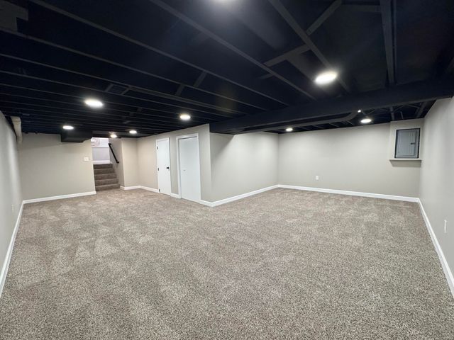 1531 Fran-lin Pkwy, Munster, IN 46321