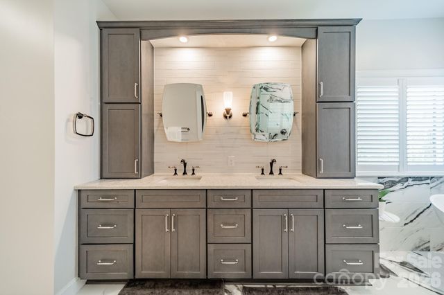 12656 Lahinch Court, Charlotte, NC 28277