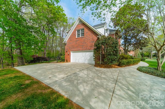 12656 Lahinch Court, Charlotte, NC 28277