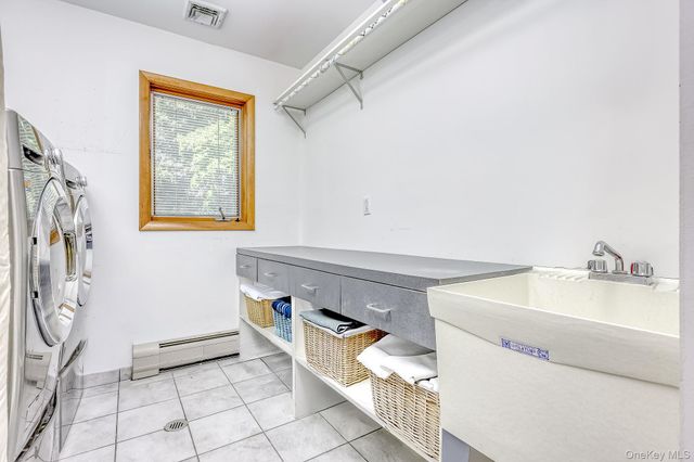 5 Zeck Court, Suffern, NY 10901