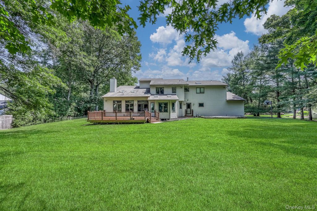 5 Zeck Court, Suffern, NY 10901 — photo 5