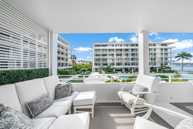 2784 S Ocean Boulevard 104n, Palm Beach, FL 33480